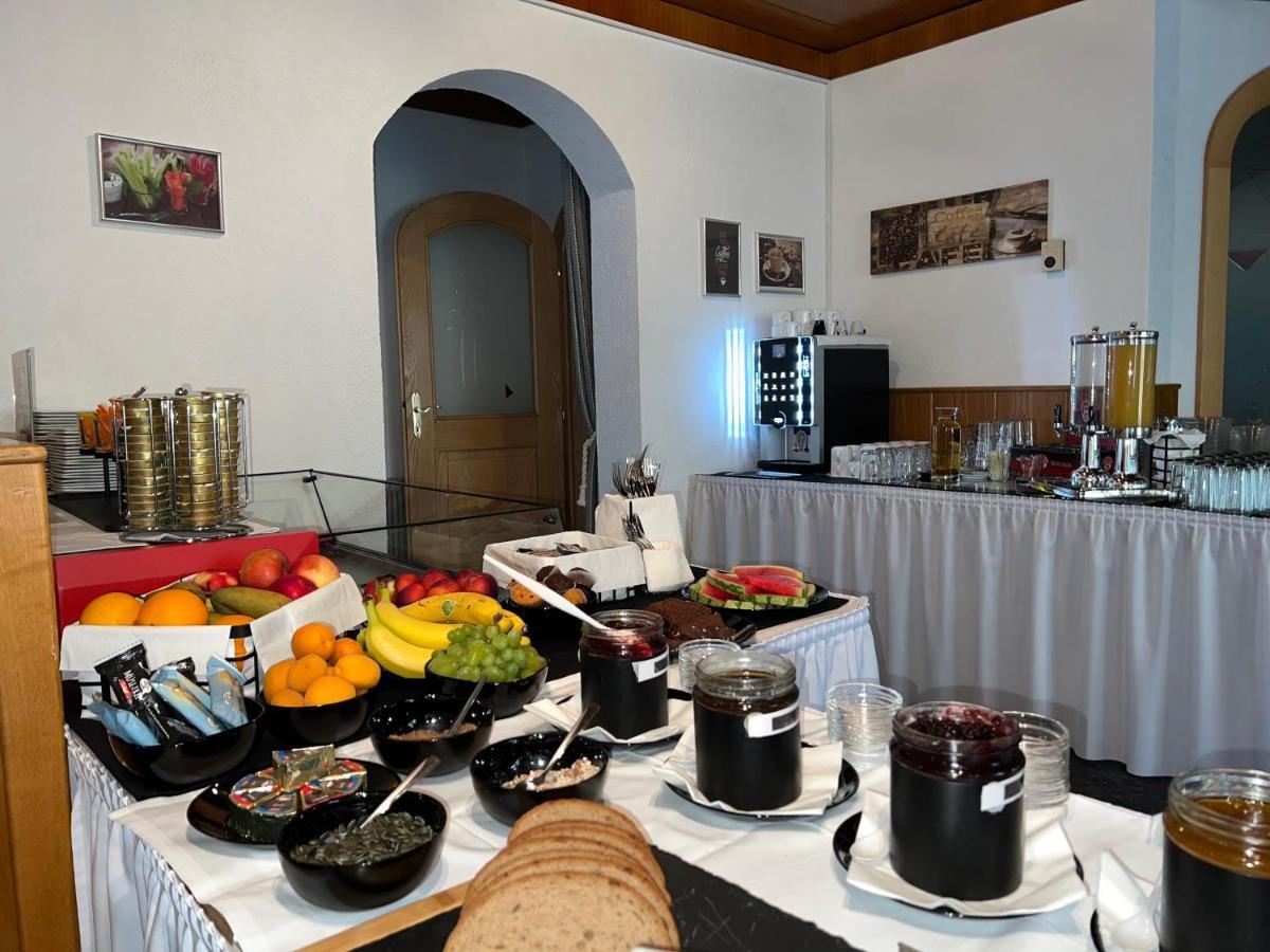 Fruehstueckspension-Appartementhaus Wasserer Bad Kleinkirchheim Buitenkant foto