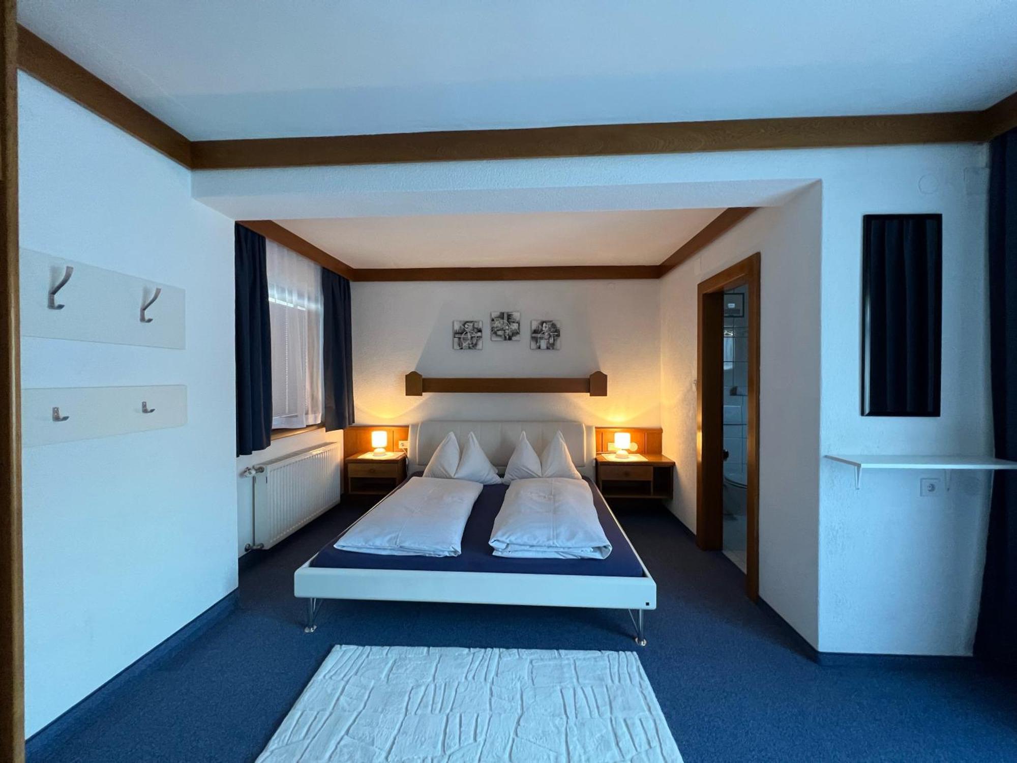 Fruehstueckspension-Appartementhaus Wasserer Bad Kleinkirchheim Buitenkant foto