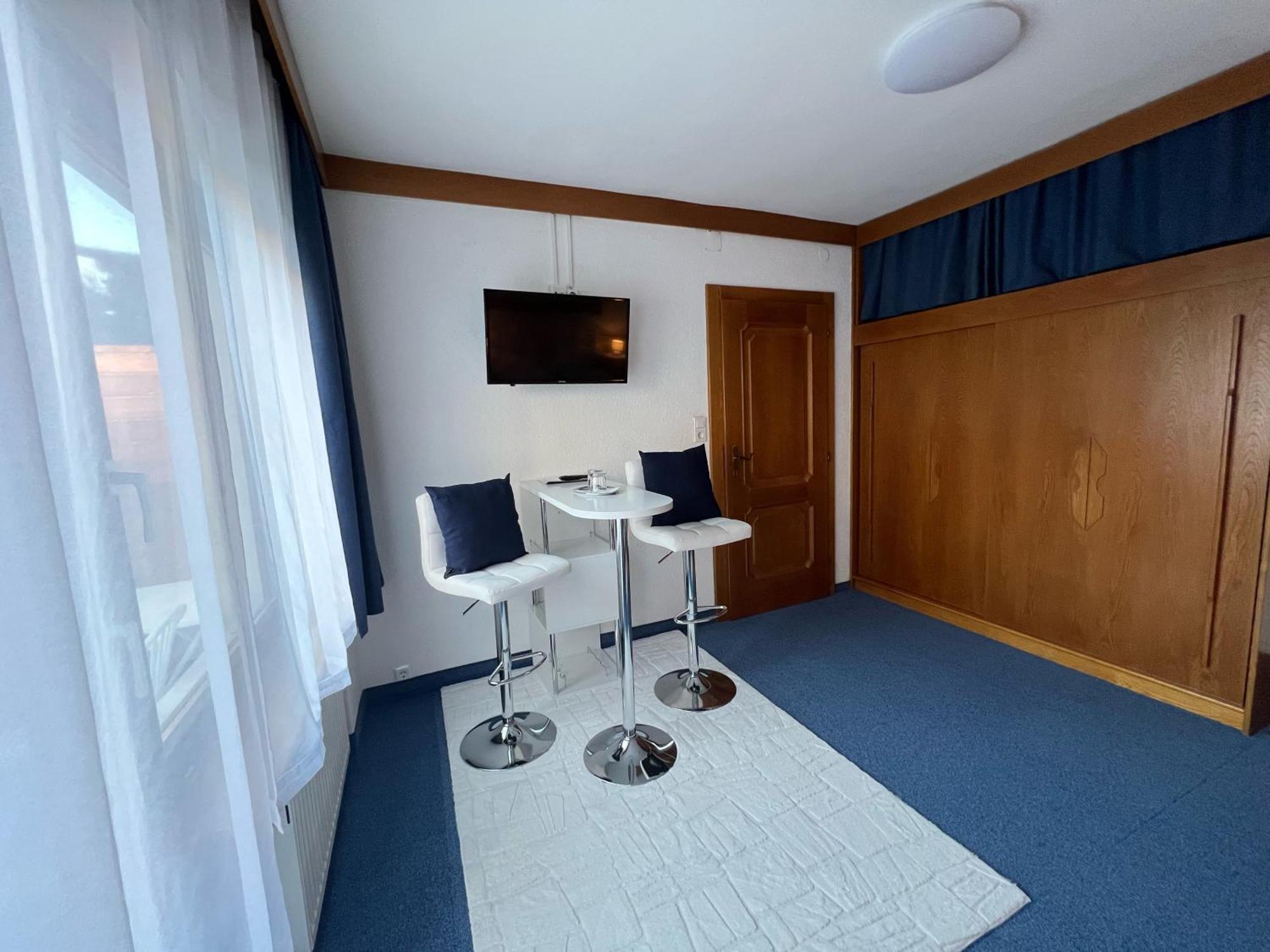 Fruehstueckspension-Appartementhaus Wasserer Bad Kleinkirchheim Buitenkant foto