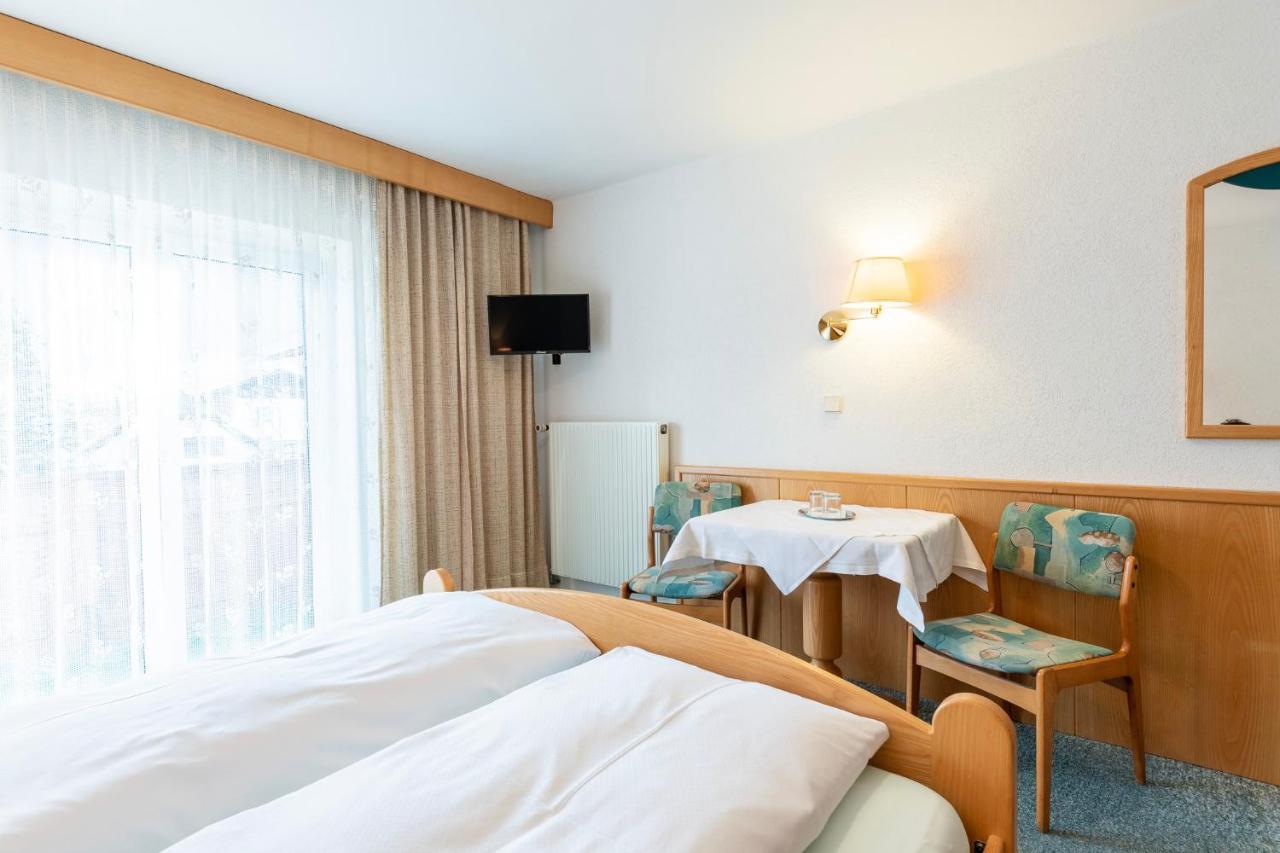 Fruehstueckspension-Appartementhaus Wasserer Bad Kleinkirchheim Buitenkant foto